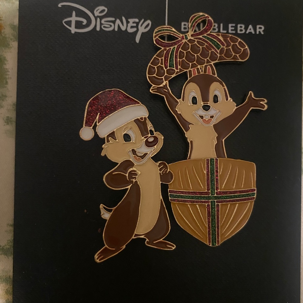 BaubleBarxDisney Holiday Chip and Dale Pin Set